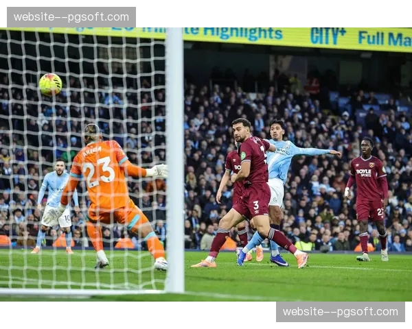 阿斯顿维拉3-0利兹联，后者跌入降级区